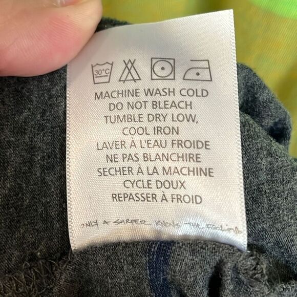 Billabong Striped V-Neck Tee Shirt Size XL - Picture 6 of 6